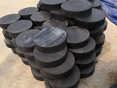 太白县板式橡胶支座由若干层橡胶片与薄钢板经加压硫化